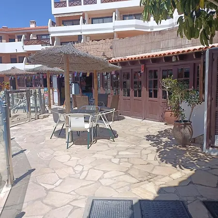 Wonderful With Pool And Wi-fi Apartment *