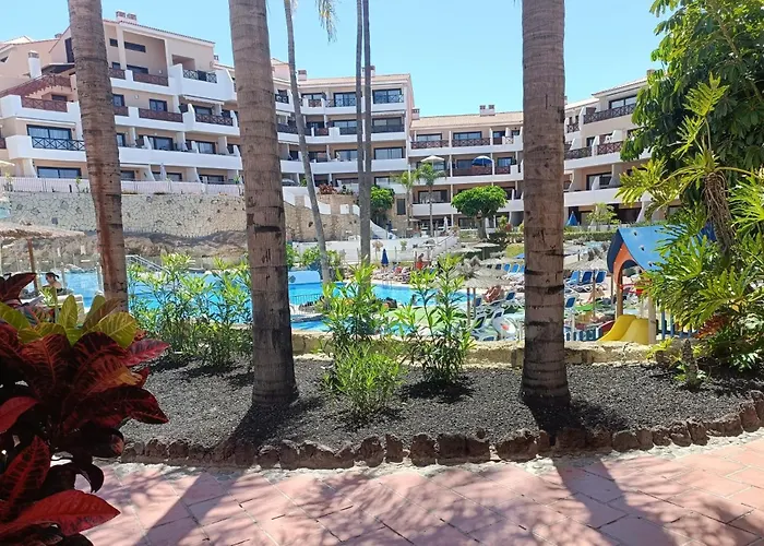 Wonderful With Pool And Wi-fi Apartman